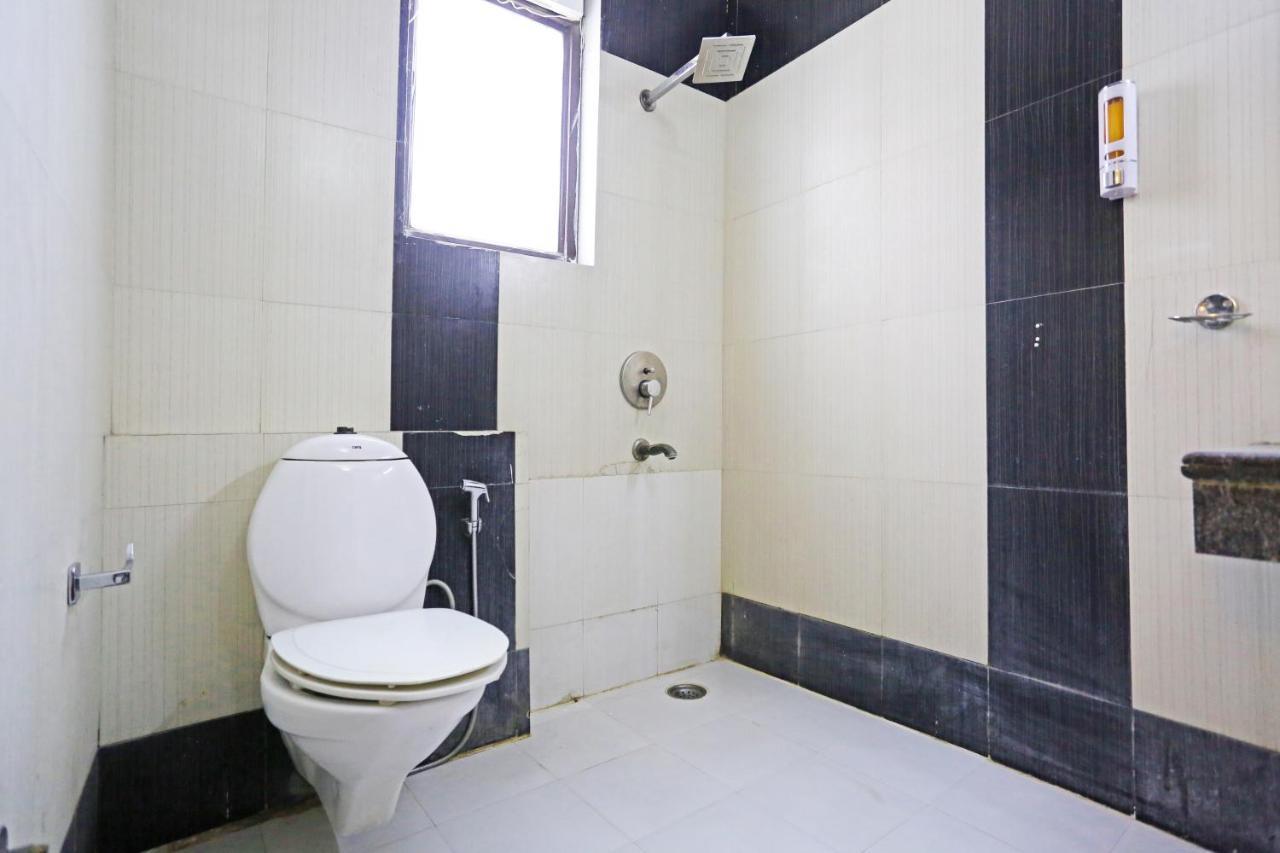 Hotel Ambrosia - A Boutique Hotel Νέο Δελχί Εξωτερικό φωτογραφία