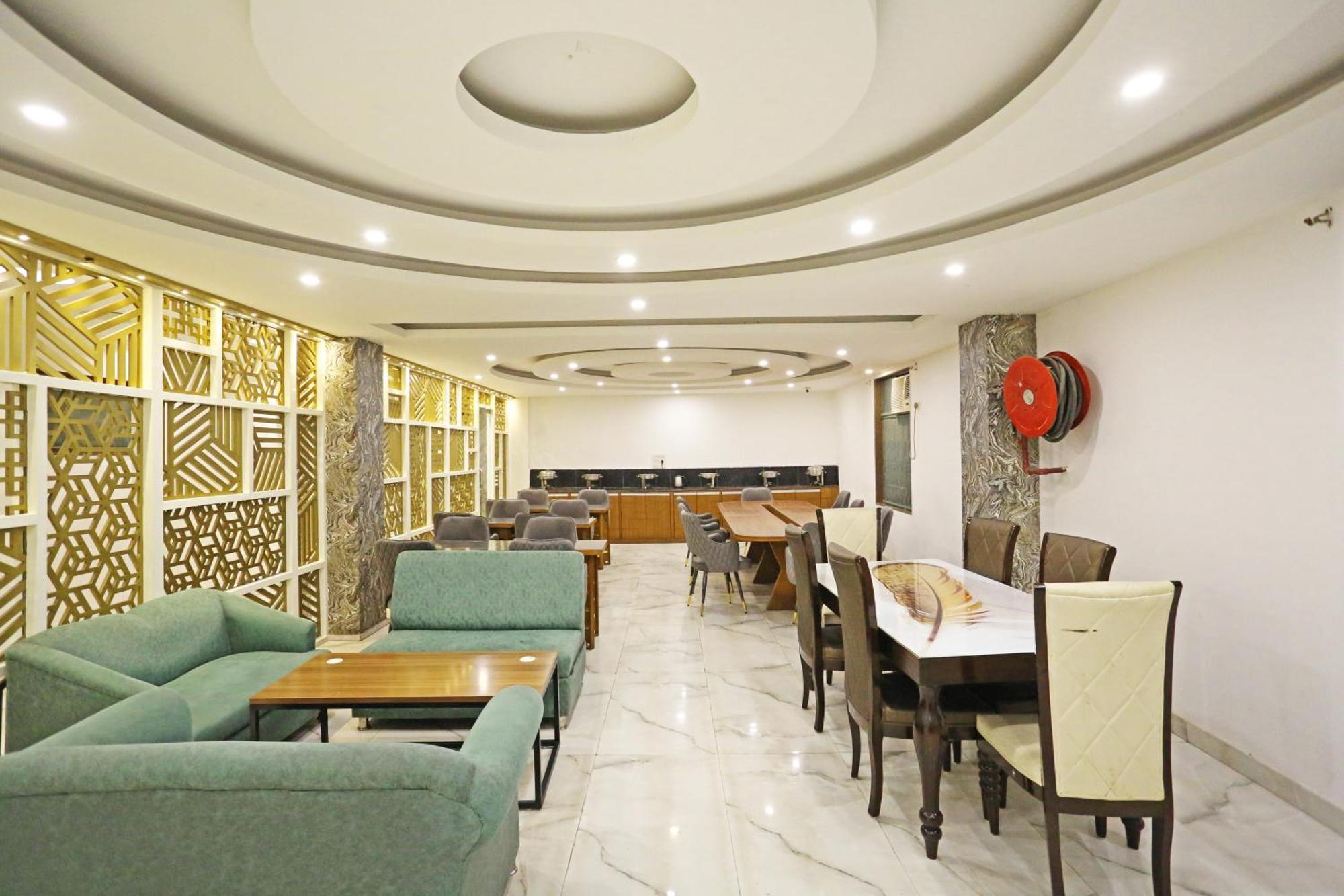Hotel Ambrosia - A Boutique Hotel Νέο Δελχί Εξωτερικό φωτογραφία
