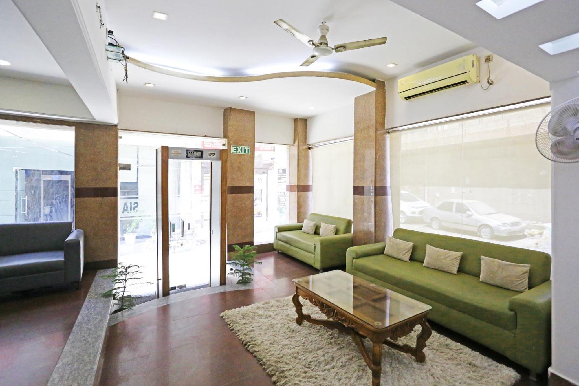 Hotel Ambrosia - A Boutique Hotel Νέο Δελχί Εξωτερικό φωτογραφία