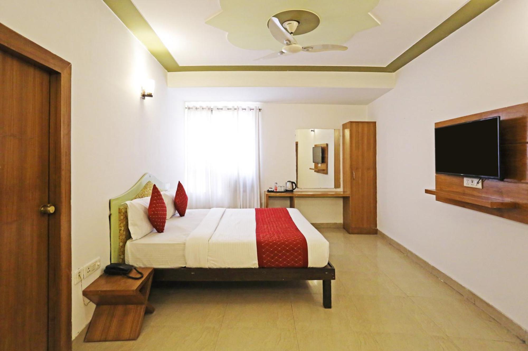 Hotel Ambrosia - A Boutique Hotel Νέο Δελχί Εξωτερικό φωτογραφία