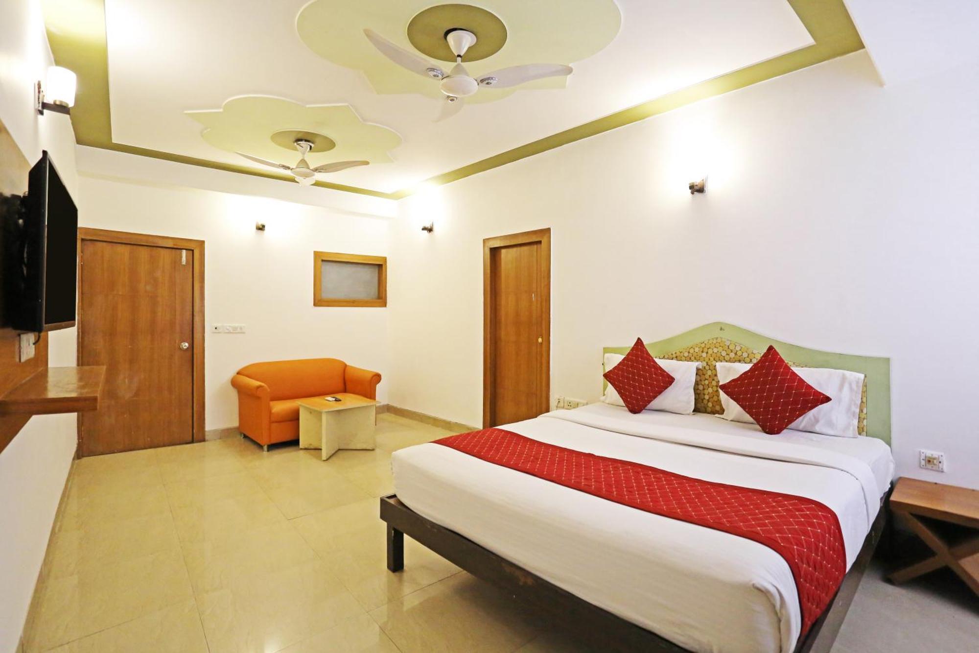 Hotel Ambrosia - A Boutique Hotel Νέο Δελχί Εξωτερικό φωτογραφία